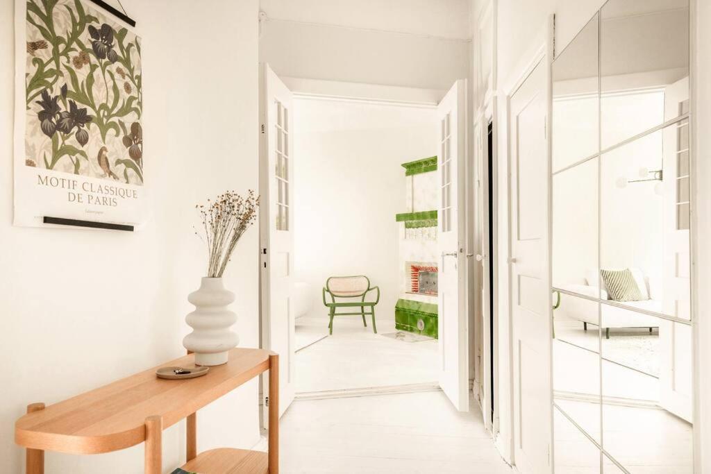 Downtown Light-Filled Retreat Apartment Helsinki Exterior photo