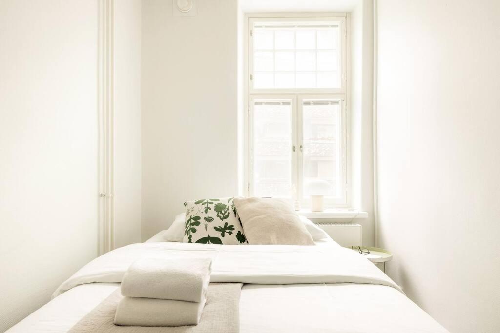 Downtown Light-Filled Retreat Apartment Helsinki Exterior photo
